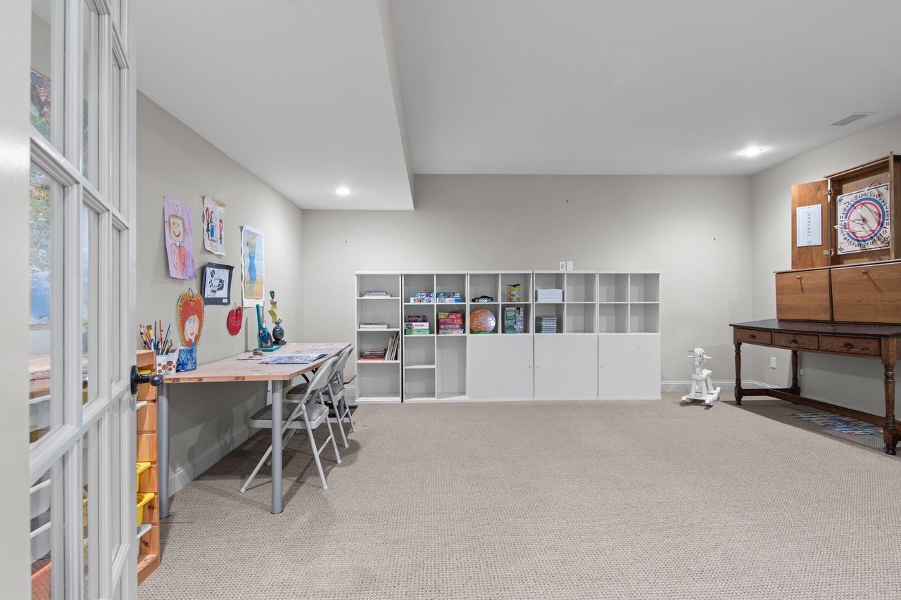 775 Parkes Run Ln