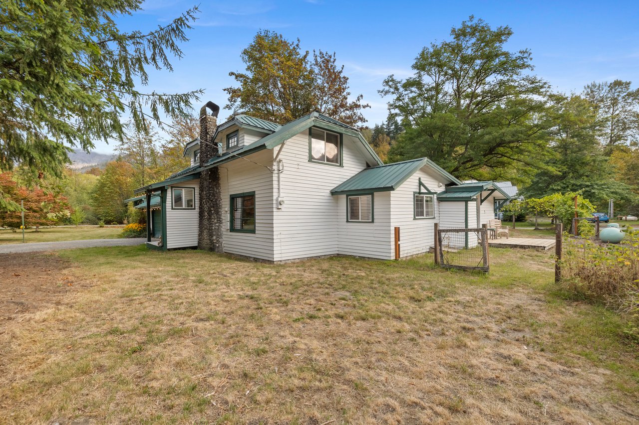 71636 NE. Old Cascade Hwy., Skykomish, WA 98288
