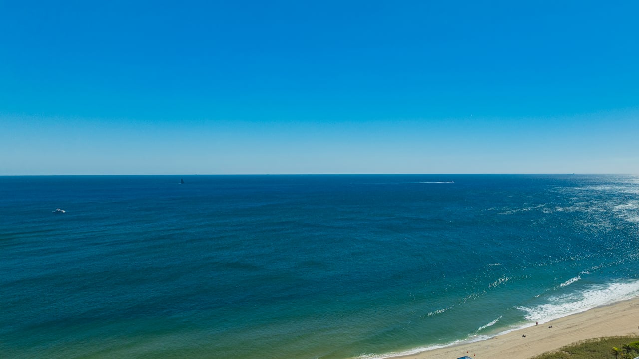 W Pompano Beach Hotel & Residences