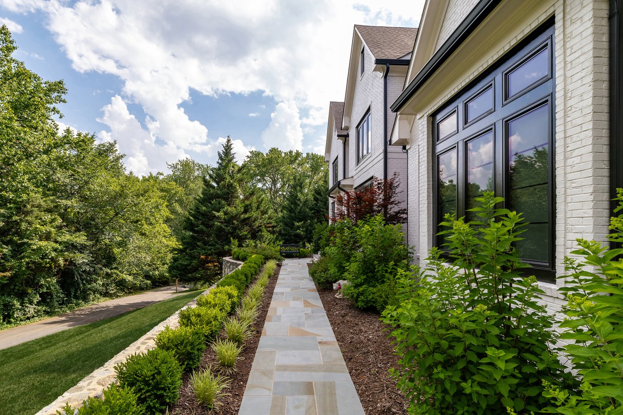 McLean, VA