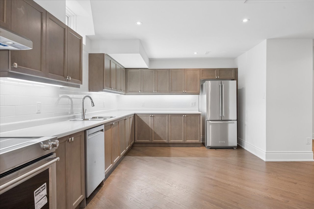 72 Silk Twist Drive, East Gwillimbury