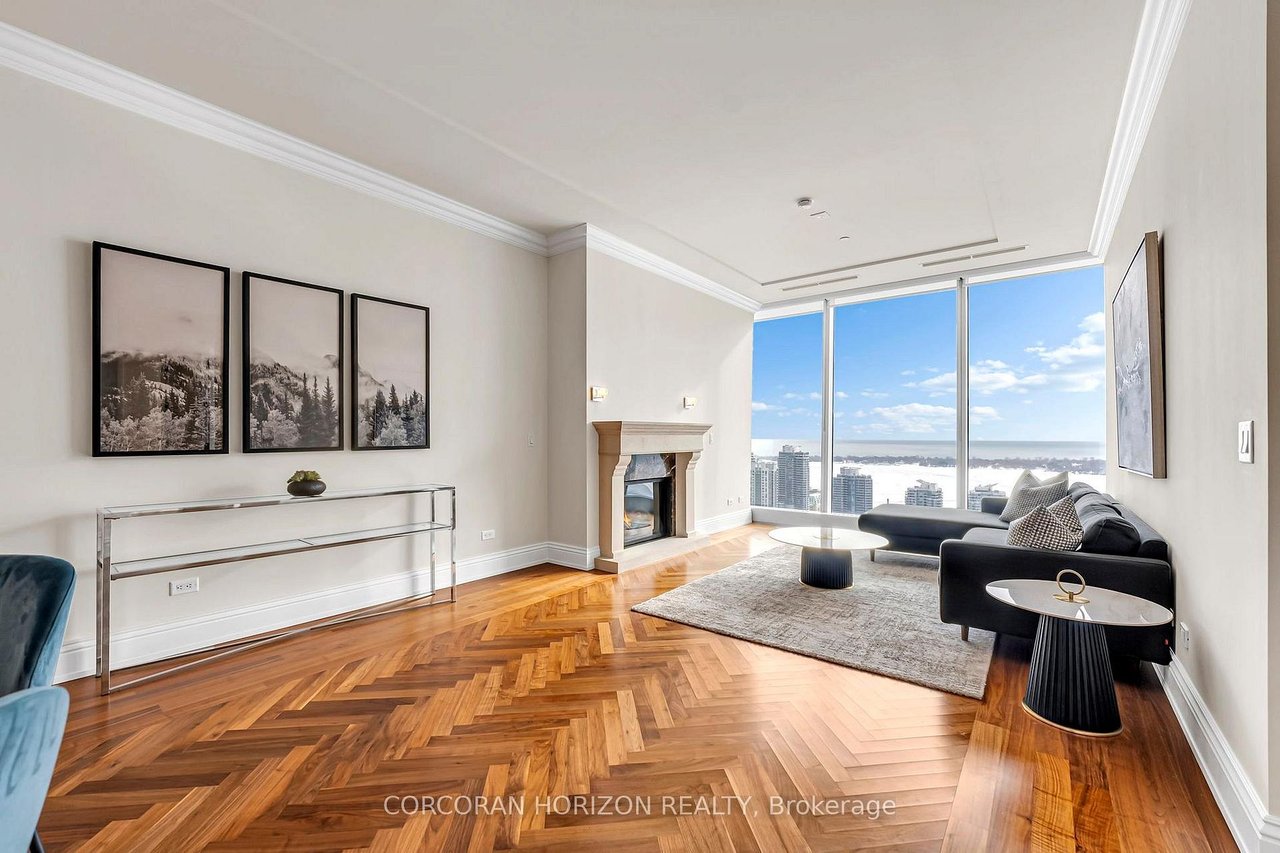 THE RITZ-CARLTON RESIDENCES FOR LEASE