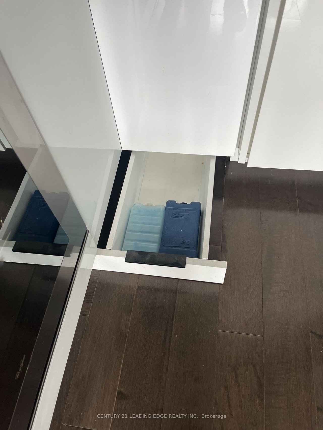 AXIOMS WEST TOWER