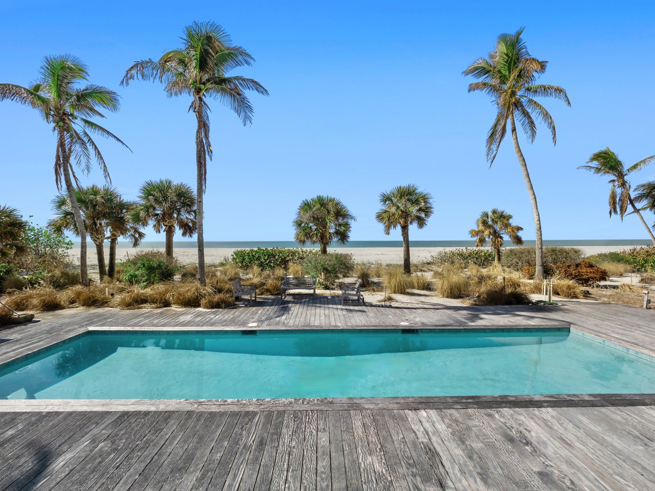 16530 Captiva DR