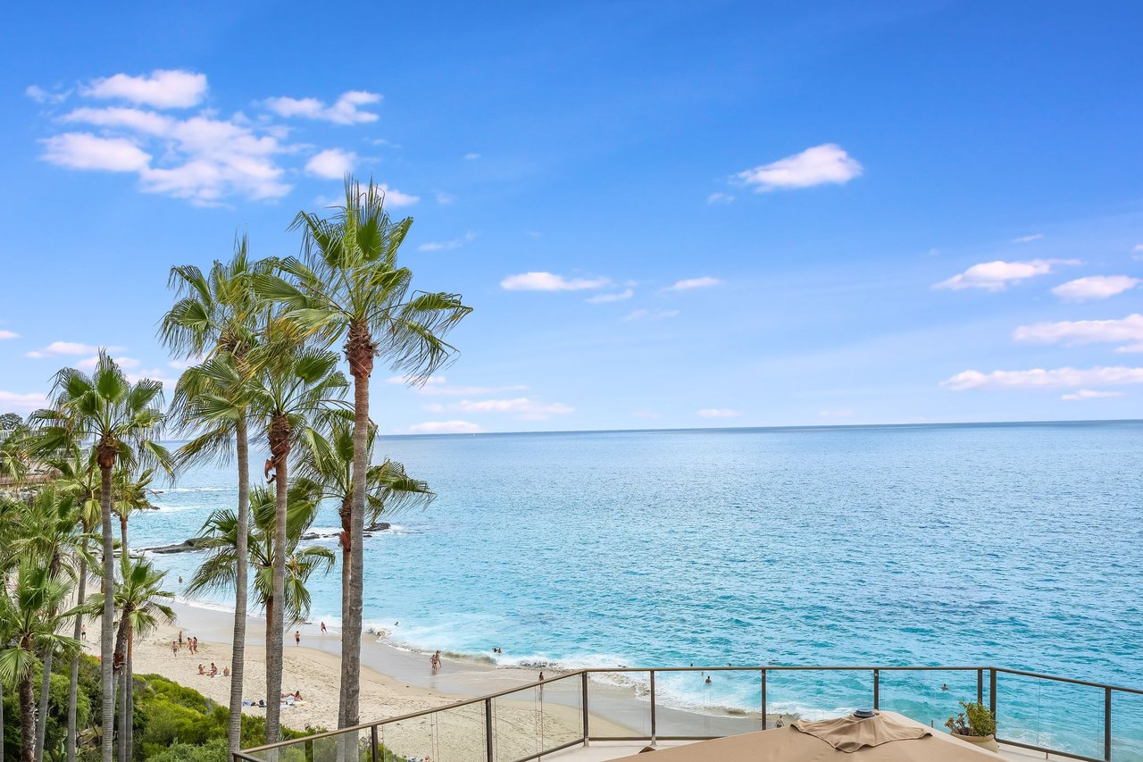 For Sale - Laguna Beach Oceanfront Condo