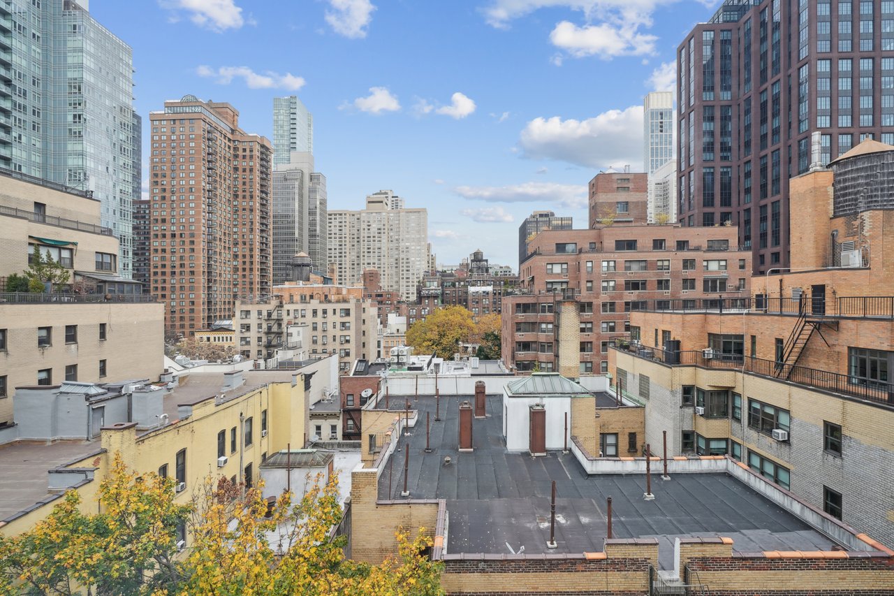 335 East 51st Street 10F