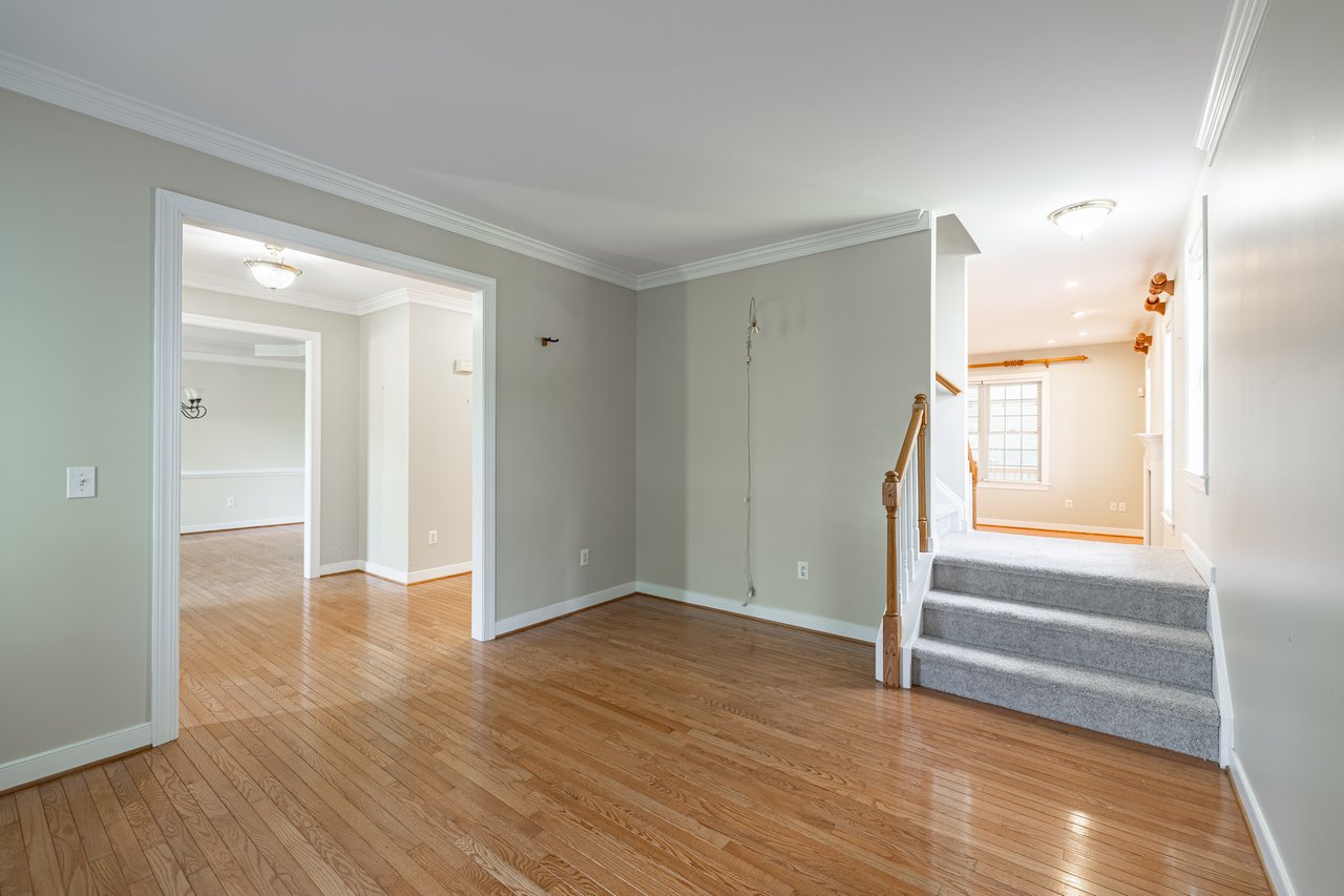 6229 Ginda Terrace