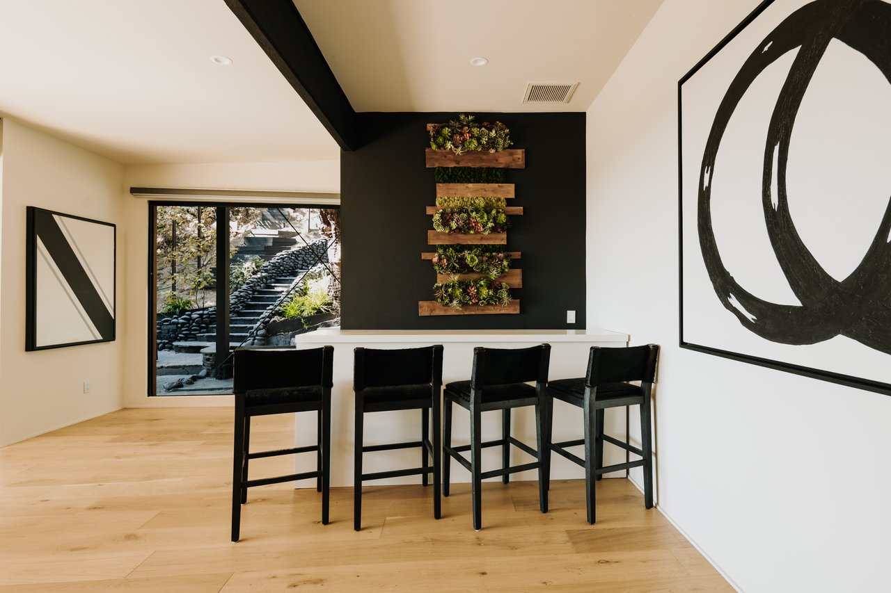 1509 Amalfi Dr 