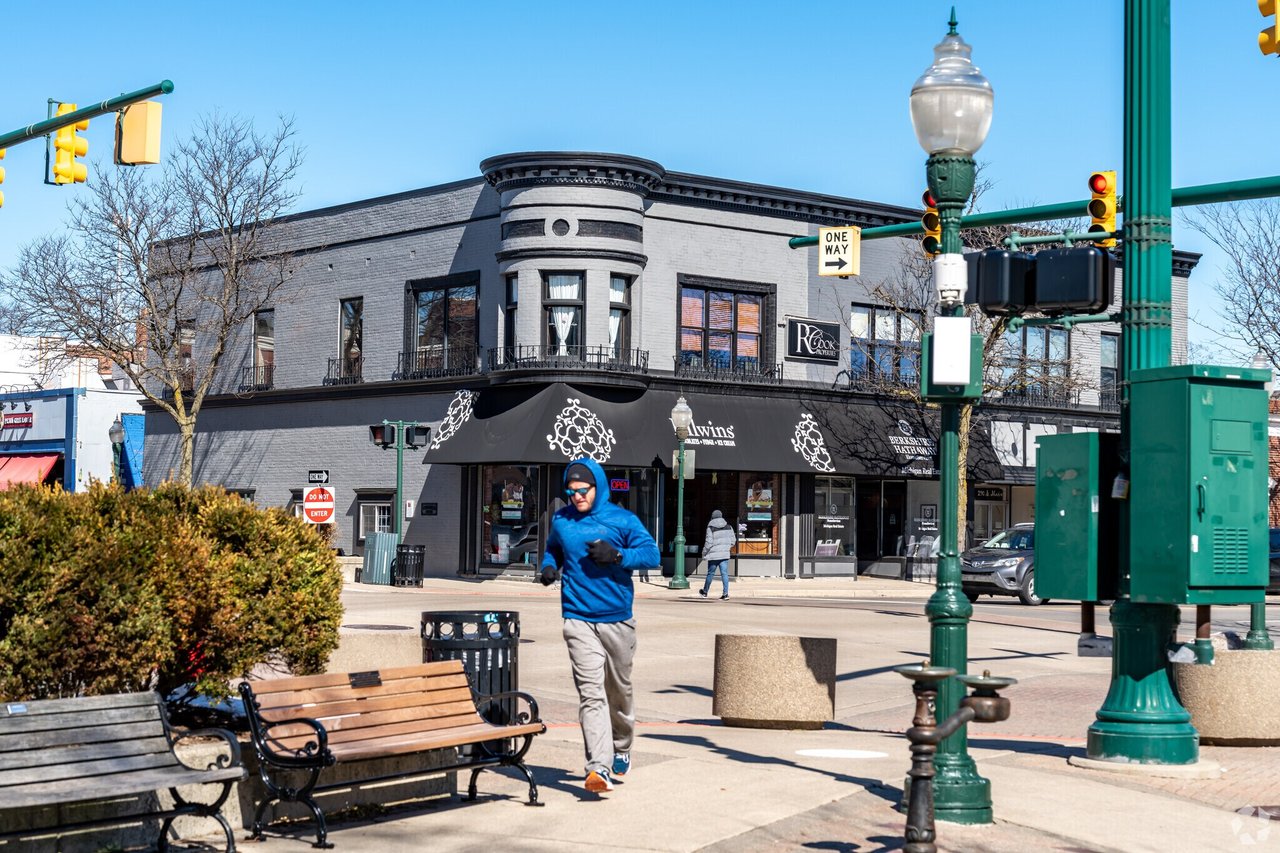 Downtown Plymouth Michigan guide for home buyers moving to Plymouth