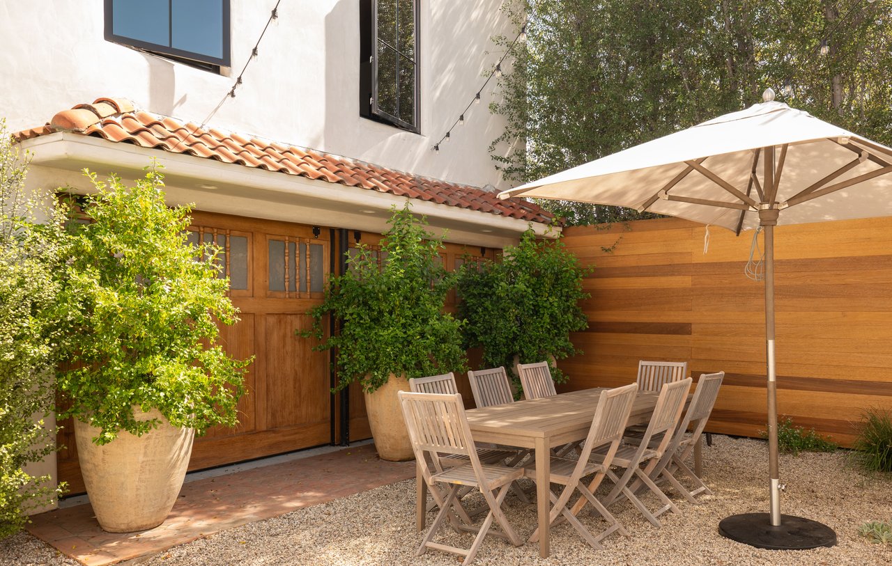 330 N Arden Blvd, Hancock Park