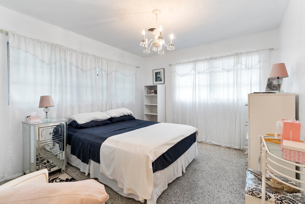 65 OAKDALE STREET, WINDERMERE, Florida 34786