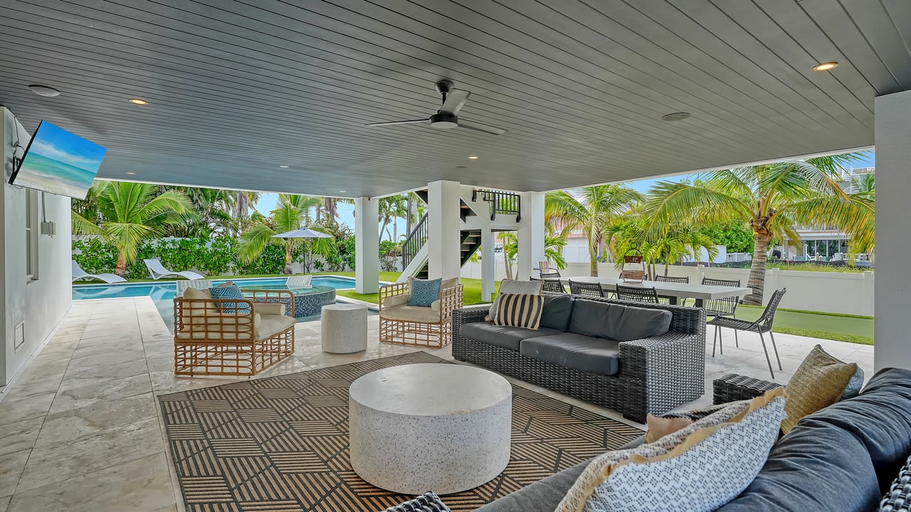 2175 Avenue A, Bradenton Beach, Florida