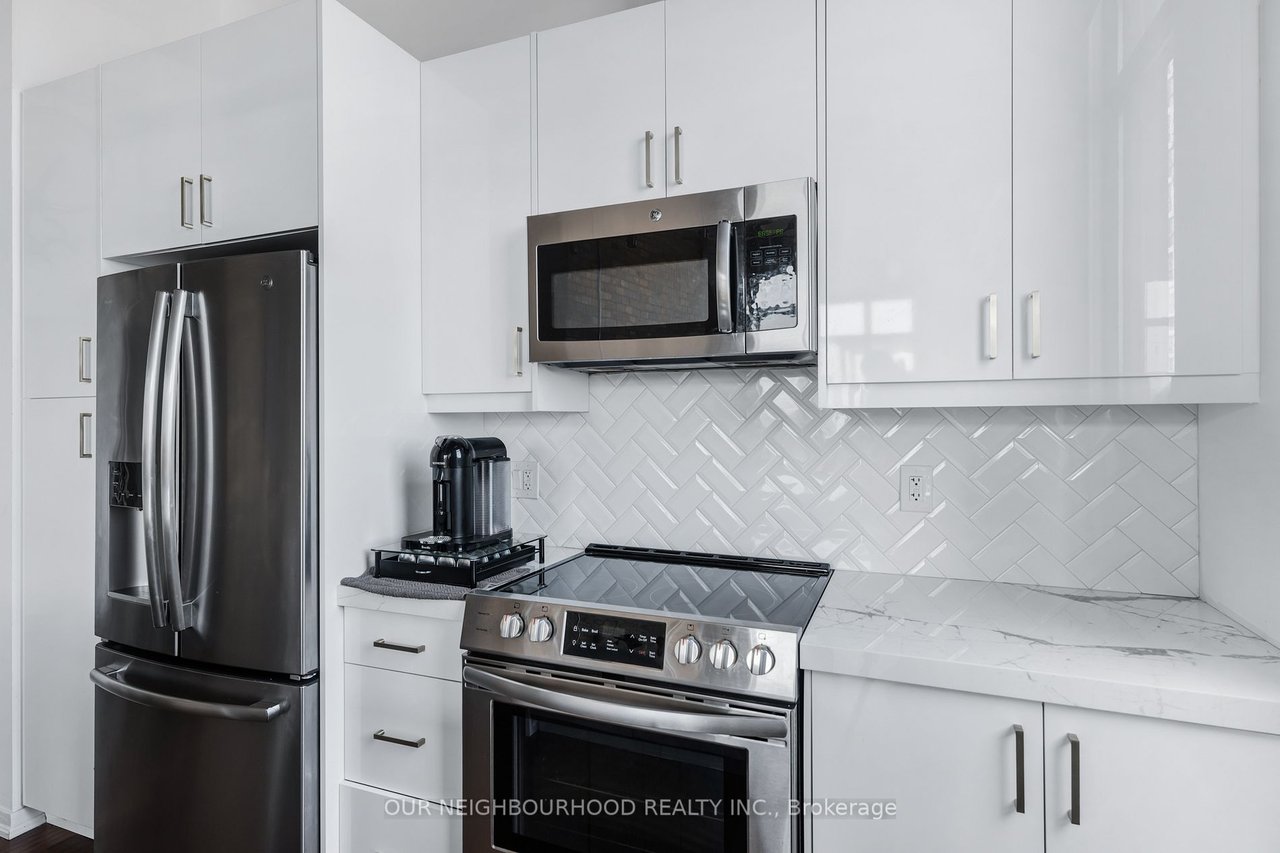 Regent Park Penthouse 