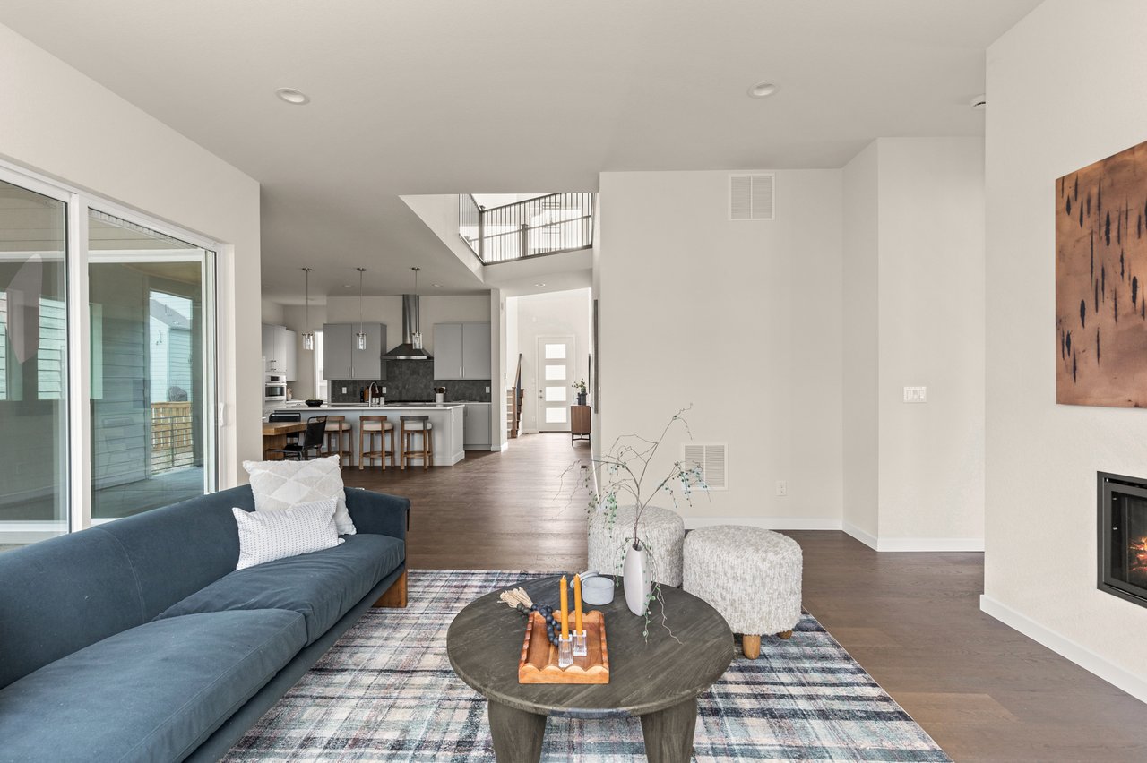 Fusion 1C - Finished Basement & 2-1 Buydown Included