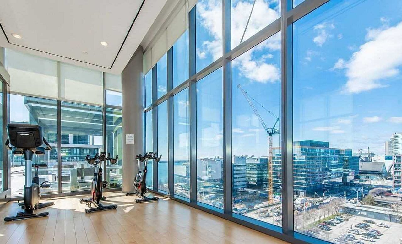 16 Bonnycastle Street Unit: 4202 