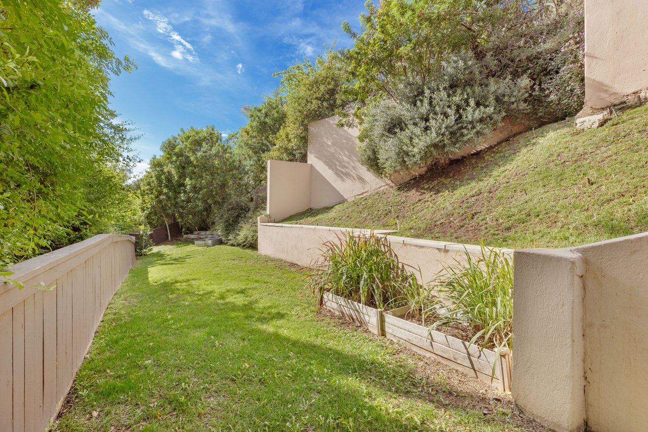 1922 Bel Air Rd