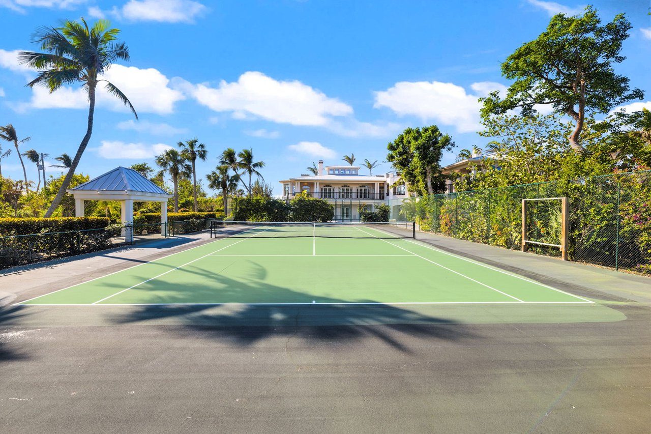 16475 Captiva Dr