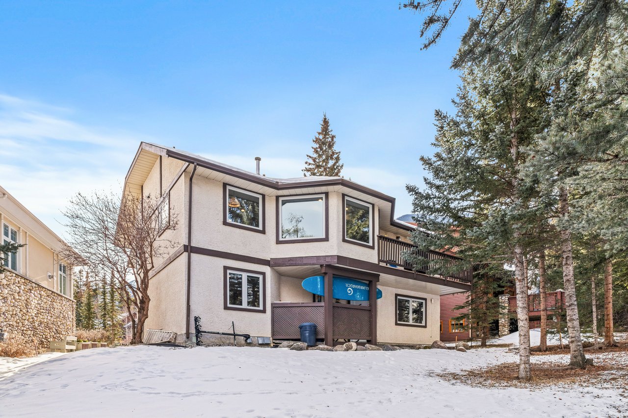 108 Lougheed Circle