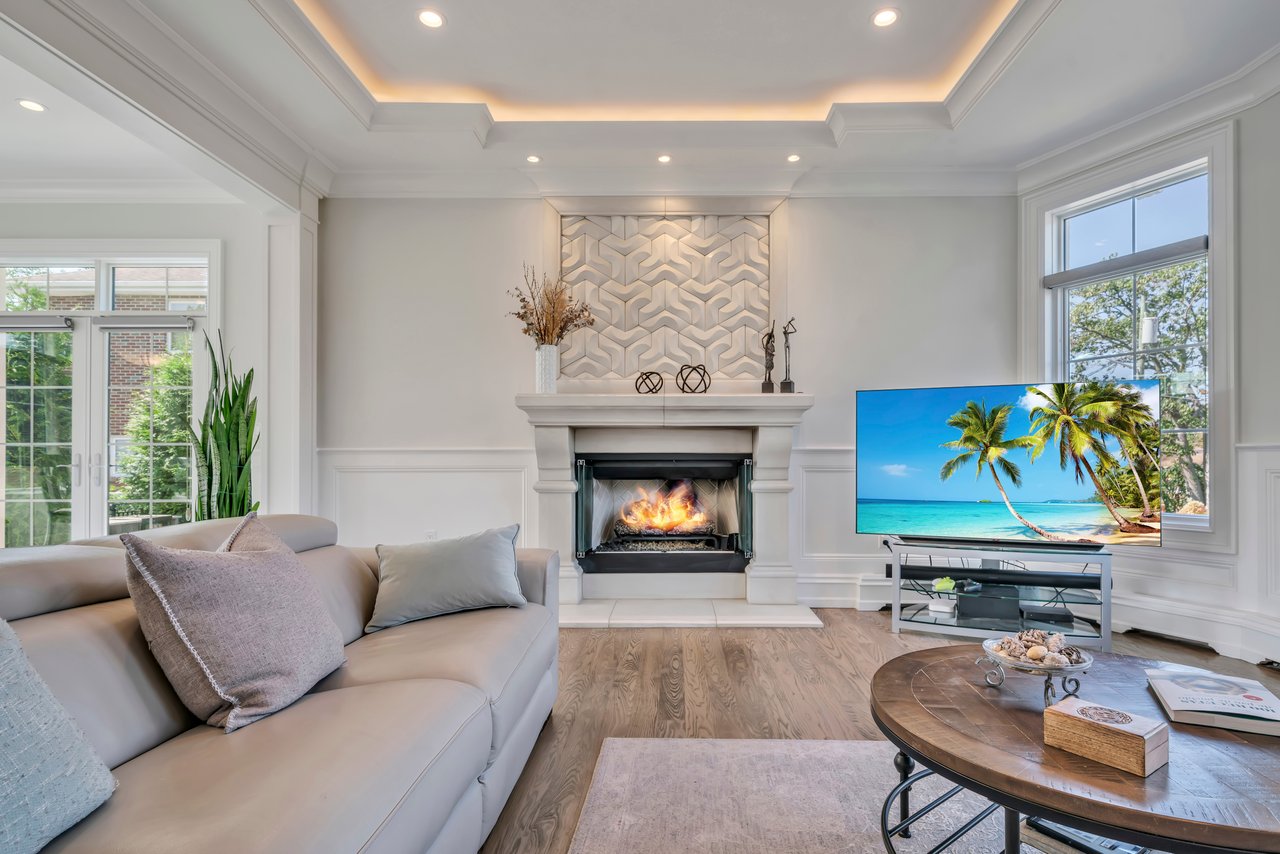 214 Forest Road
