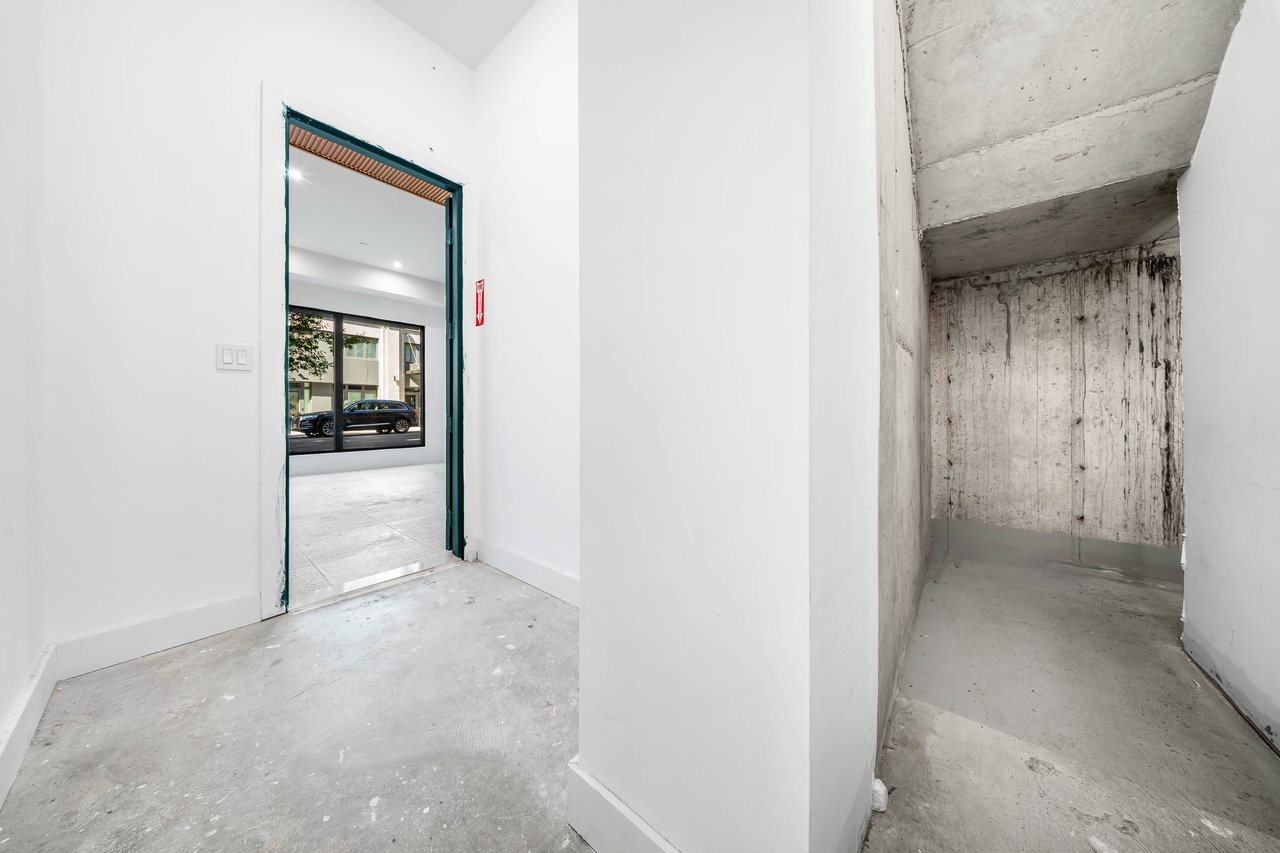 Sunswick Commercial condo 