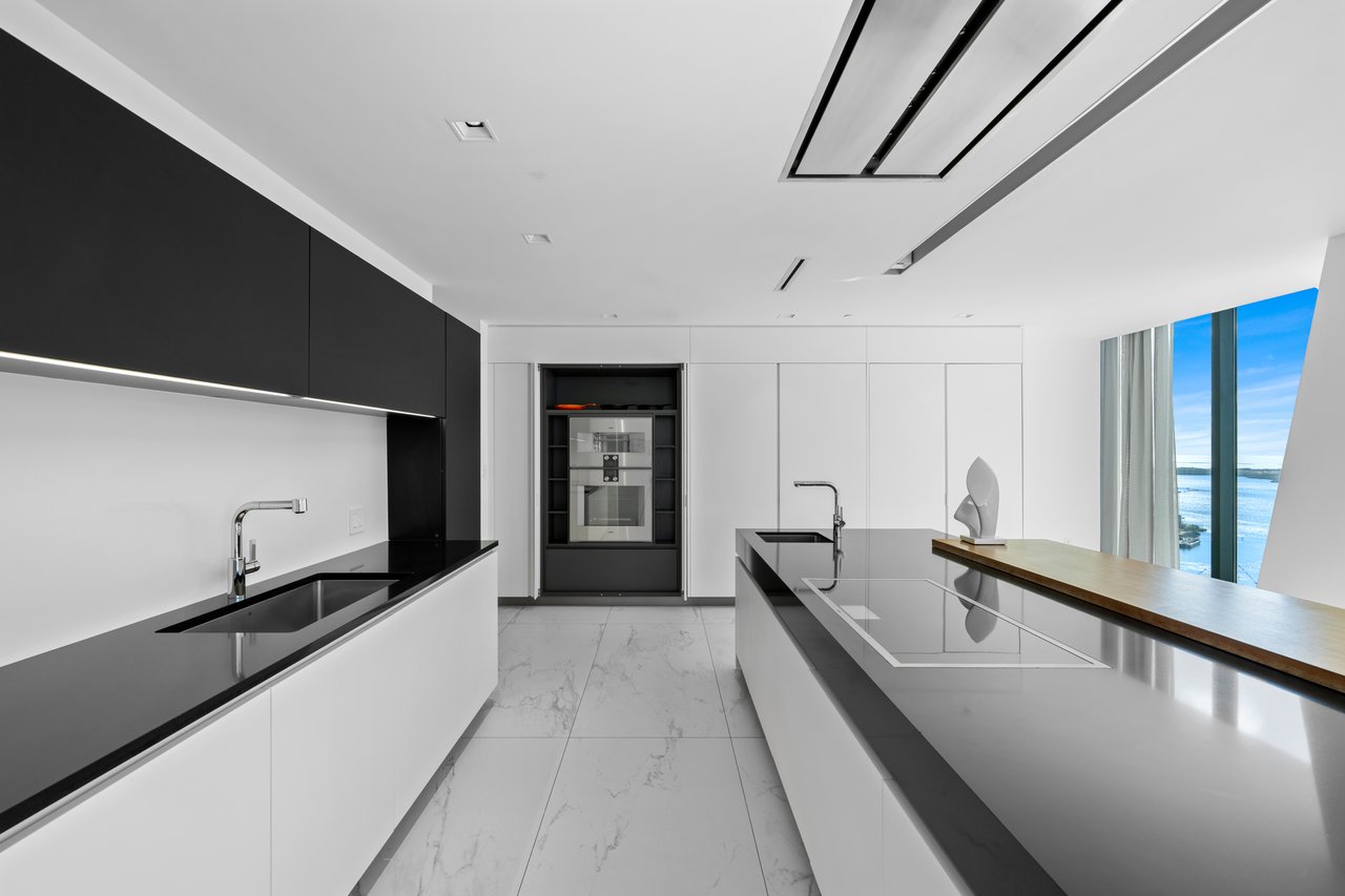 One Thousand Museum Lower Penthouse 4901