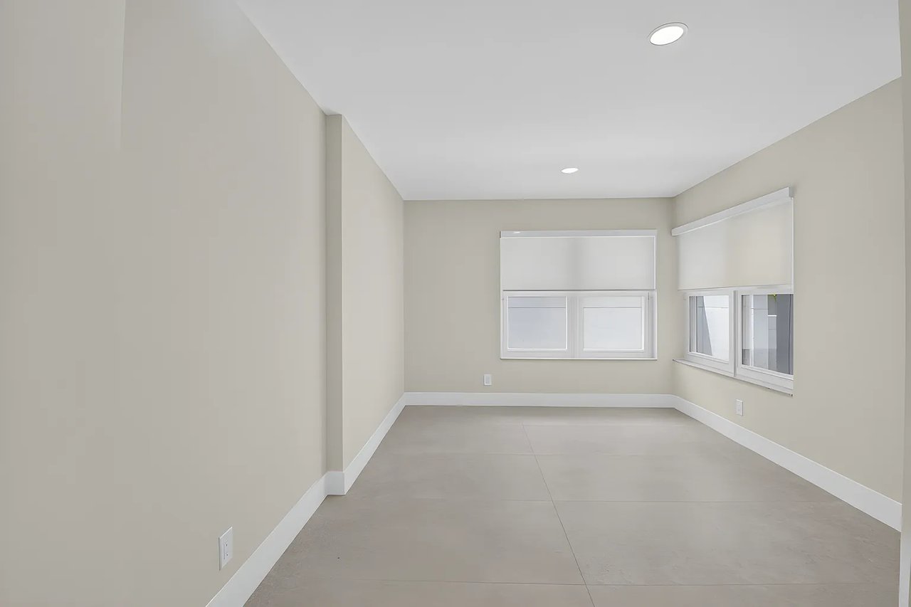 2103 NW 53rd Street