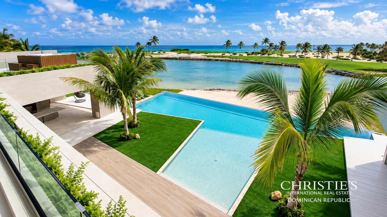 Cayuco 15 | Private Oceanfront Estate
