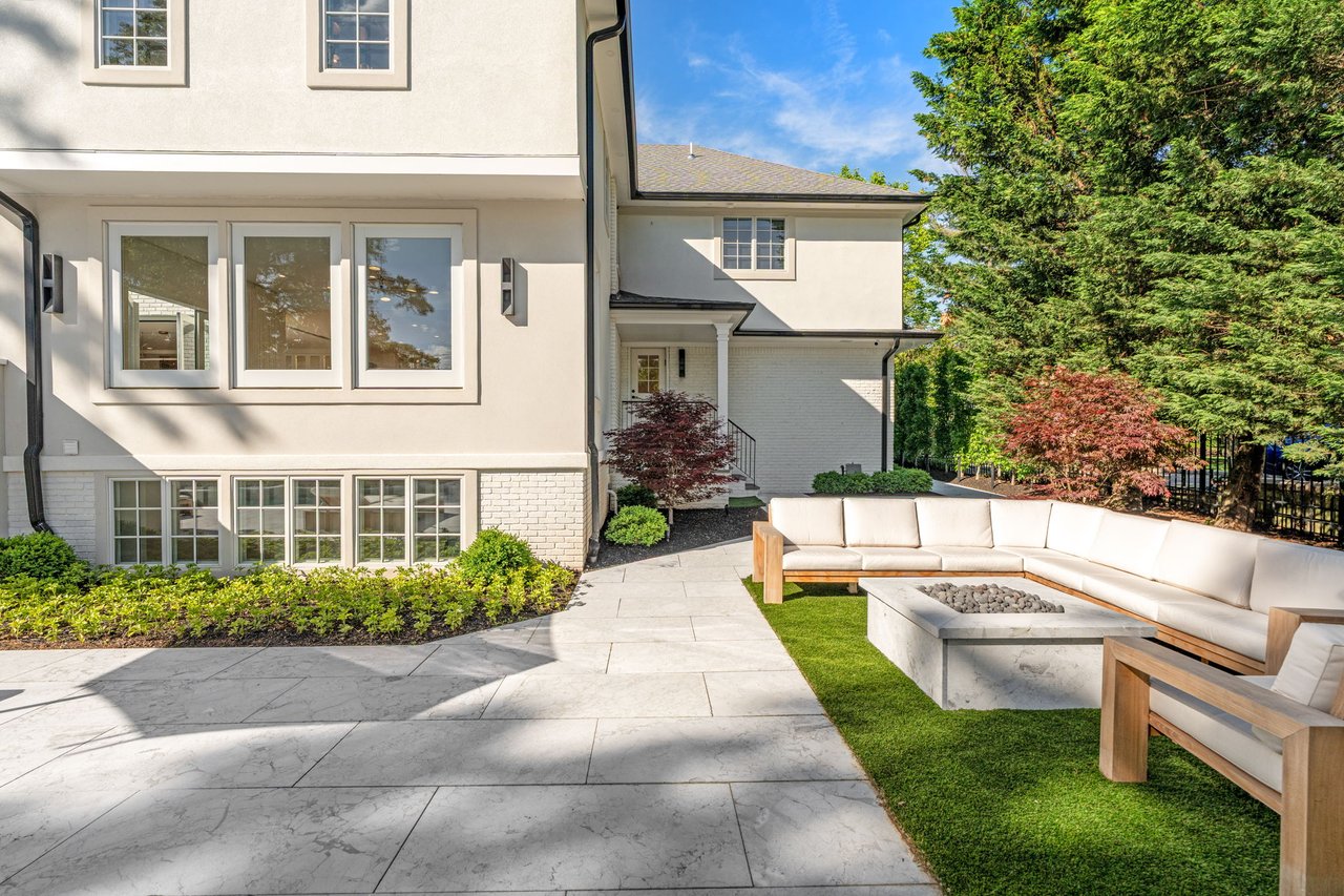 306 Hutchinson Road