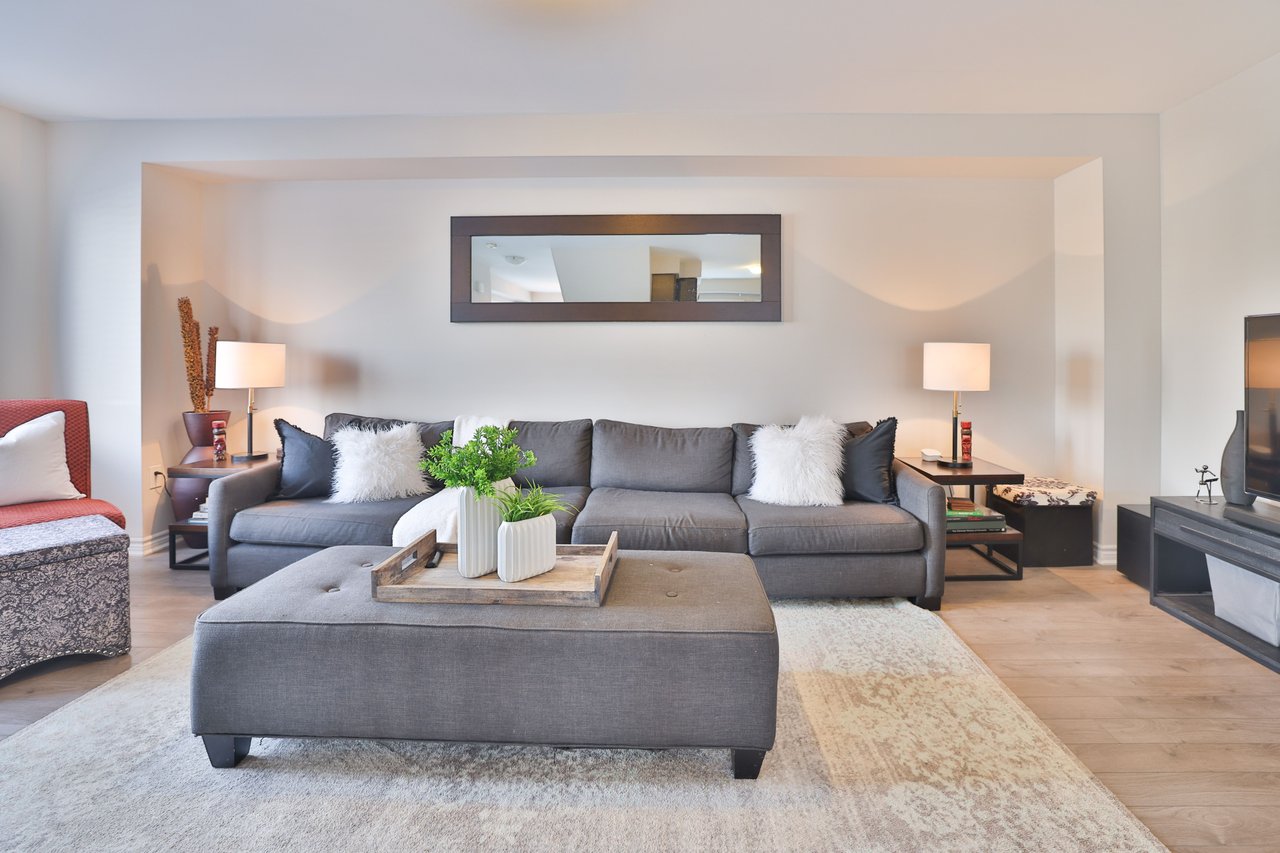 1133 Duignan Crescent, Milton