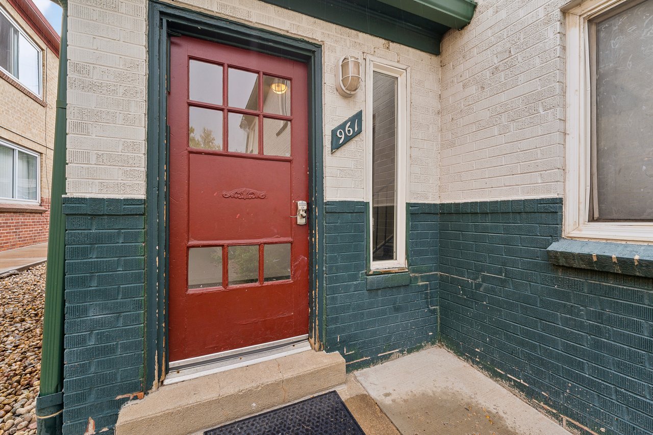 The University Flat: A Condo for Sale Steps from CU Boulder
