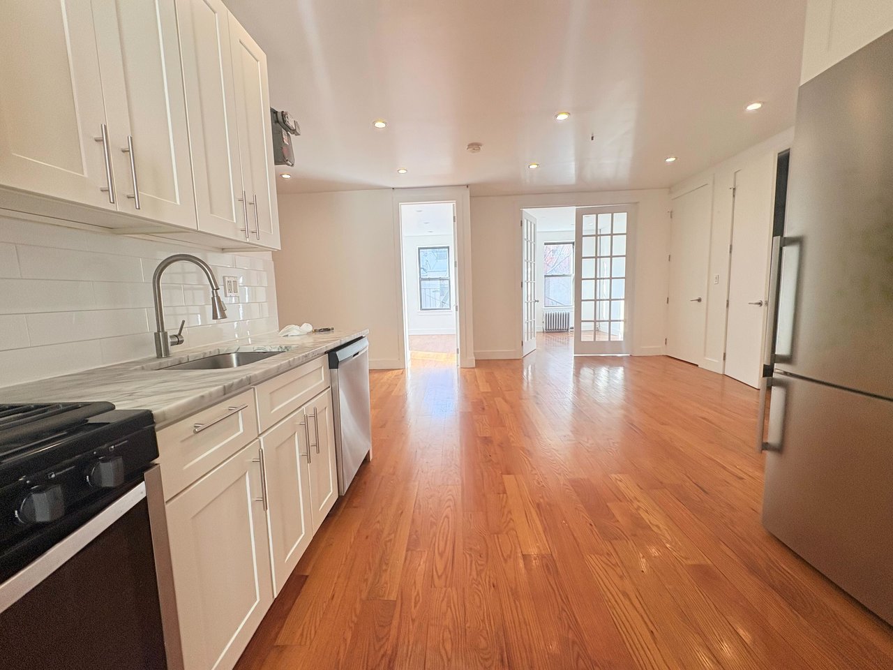 684 Riverside Drive 2E