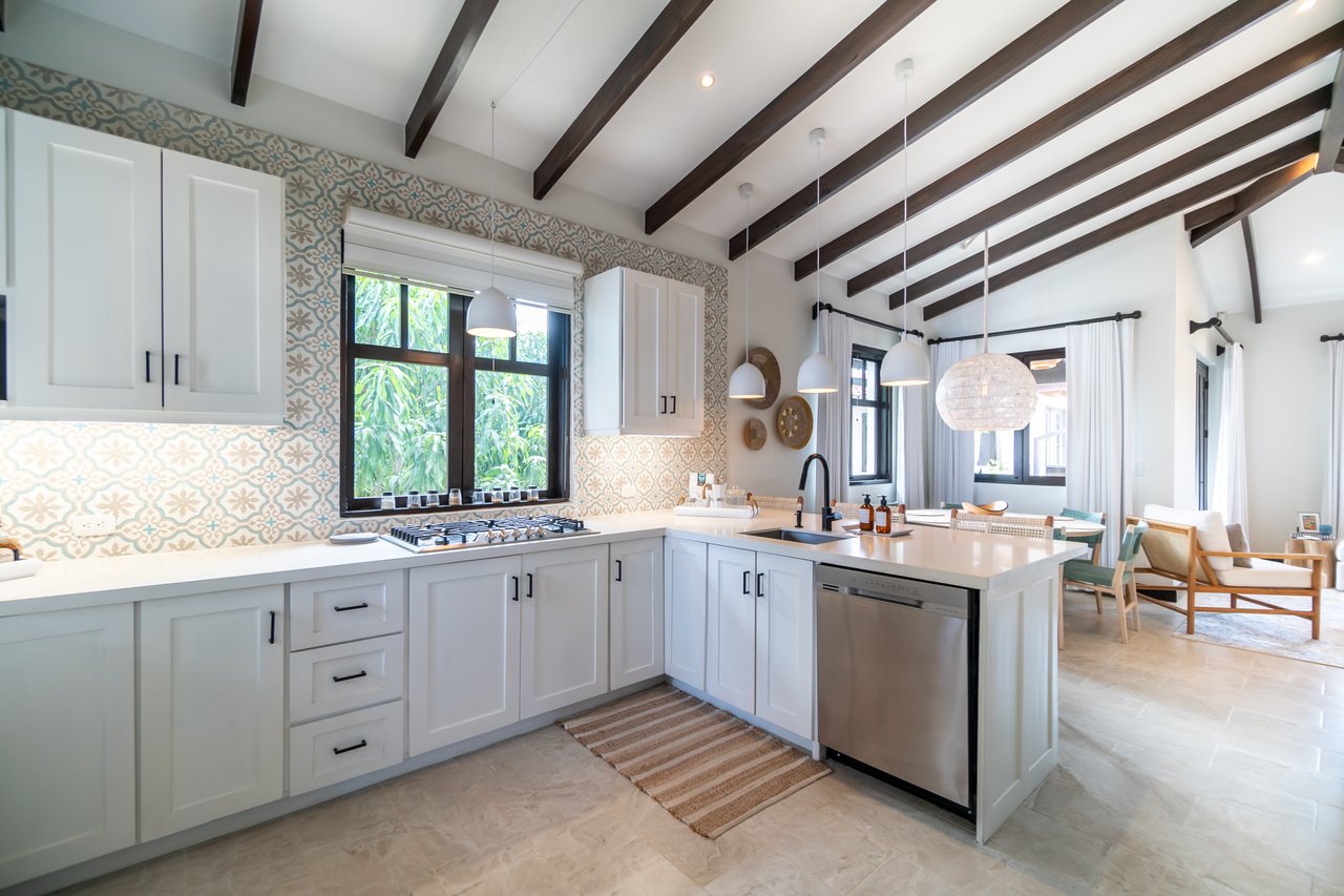 18 Calle La Ronda | Where Everyday Feels Like a Holiday