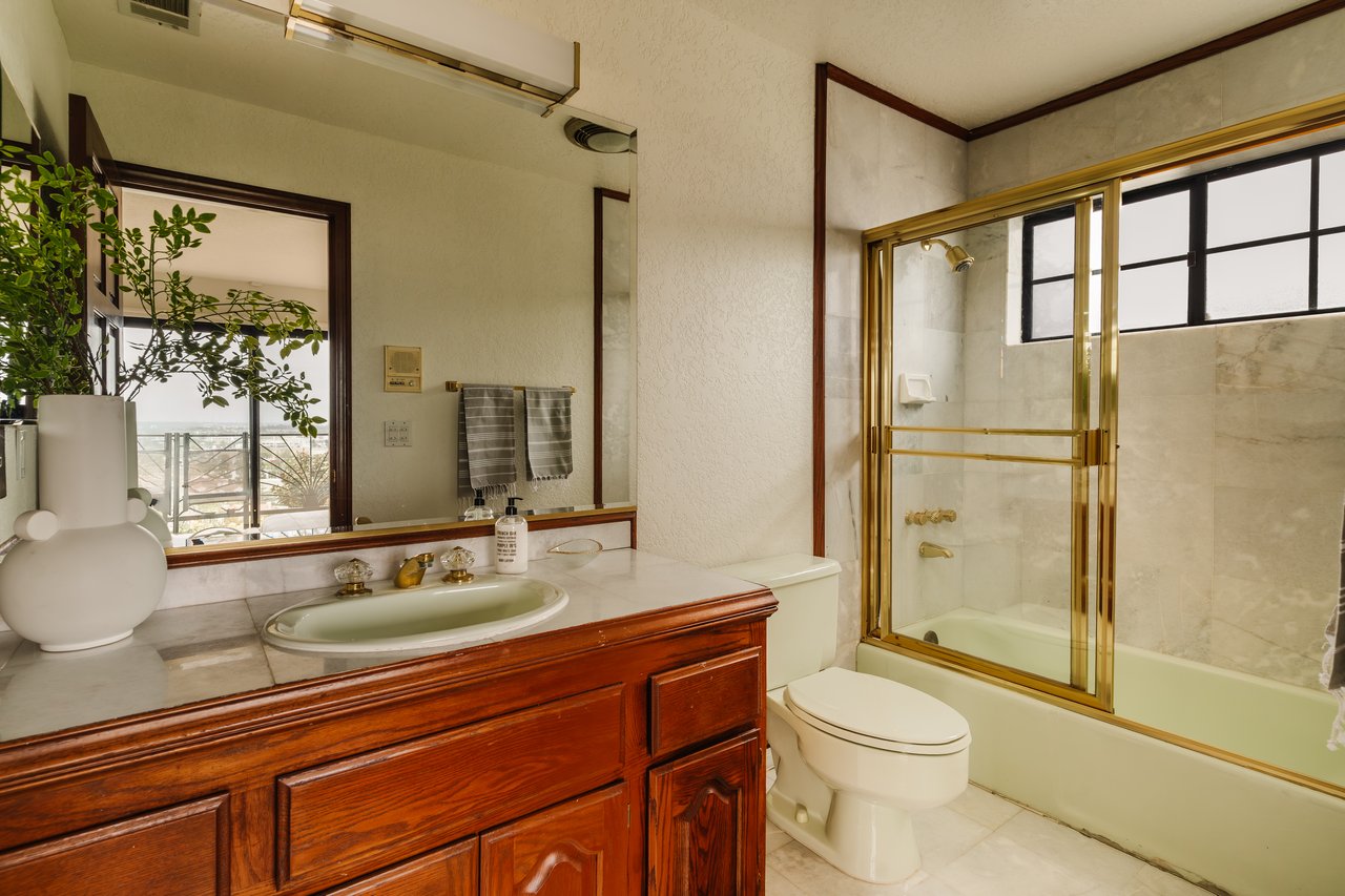 3837 Paseo De Las Tortugas, Hollywood Riviera