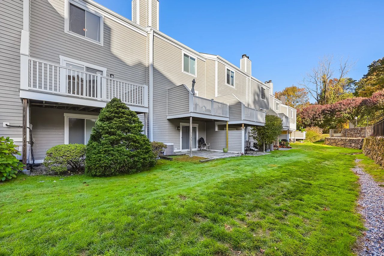 71 Aiken Street APT P12