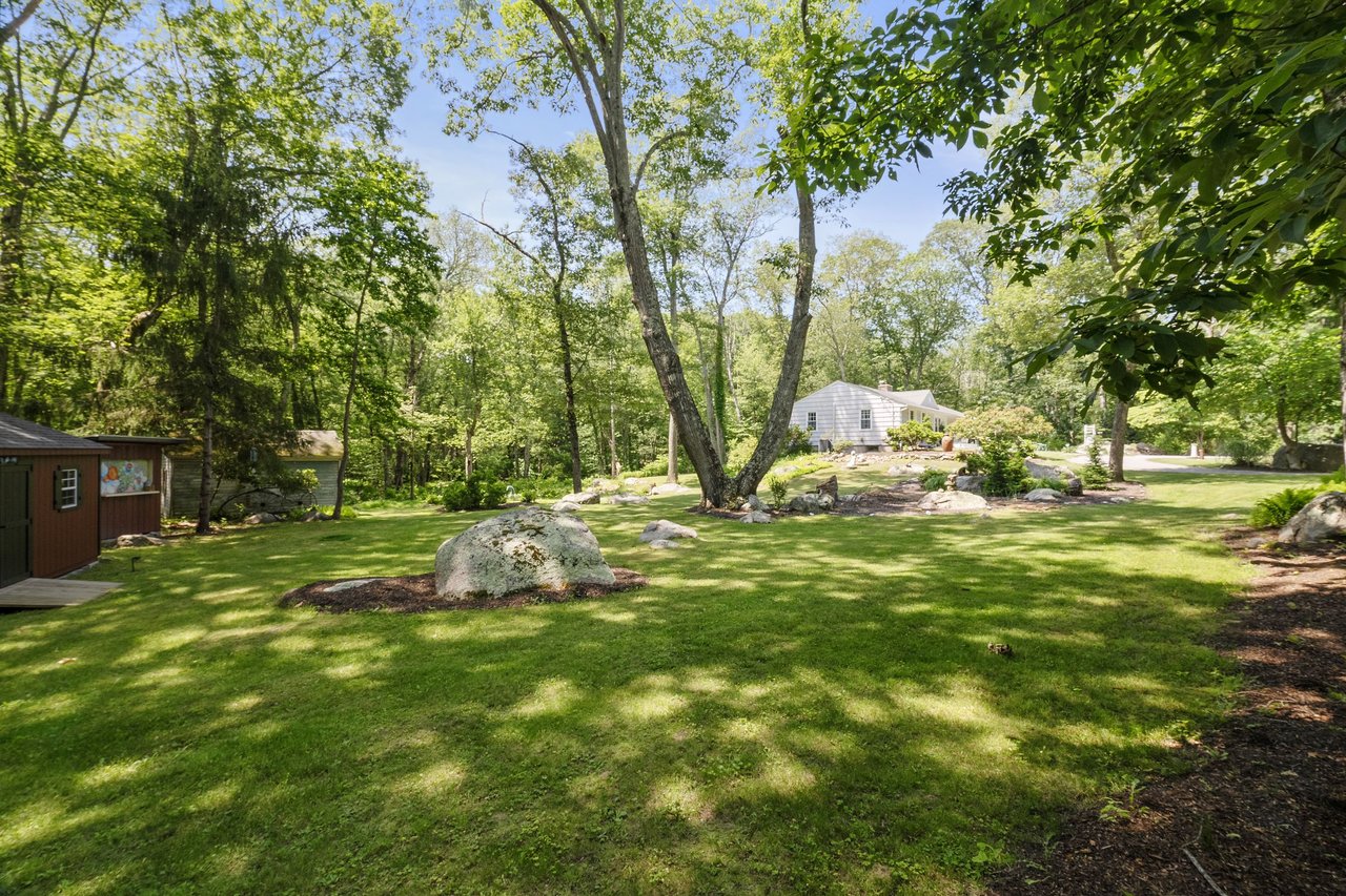 1038 South Road