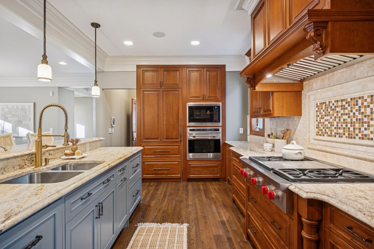 5321 Halifax Ave S, Edina