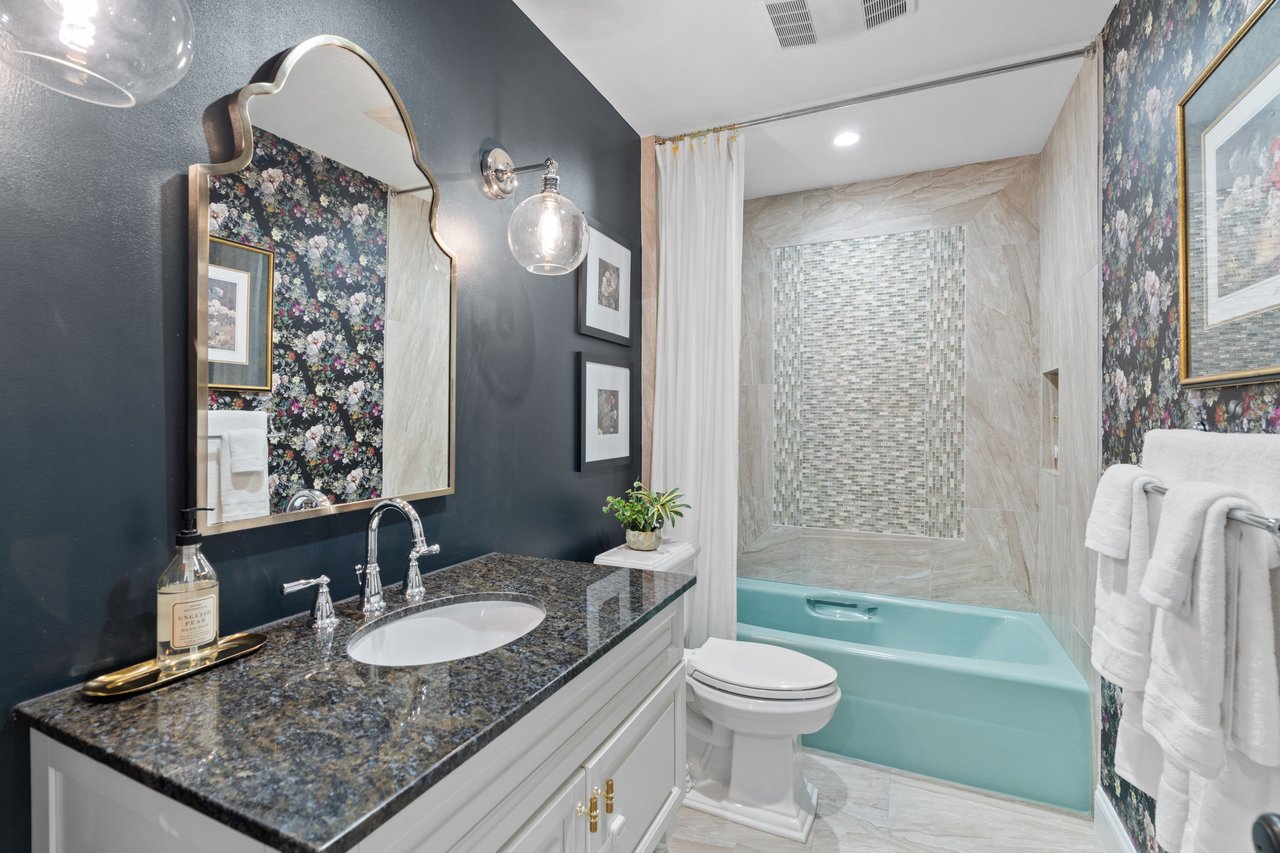 14909-B Fitzhugh Road