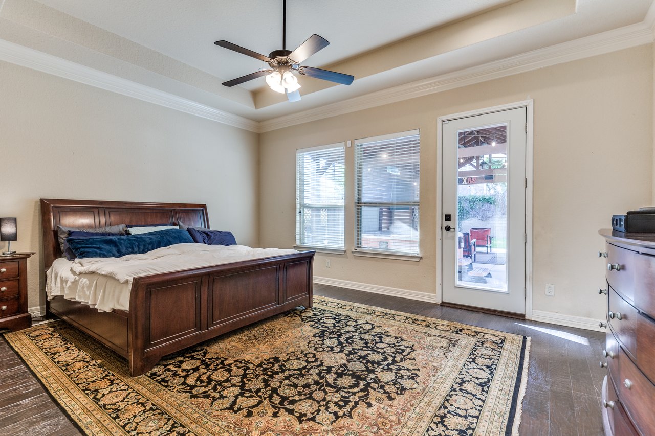 2319 Dunmore Hill