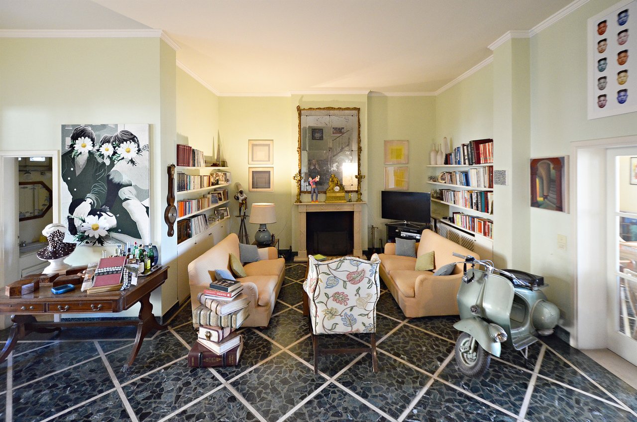 Villa Viareggio With A Sea View