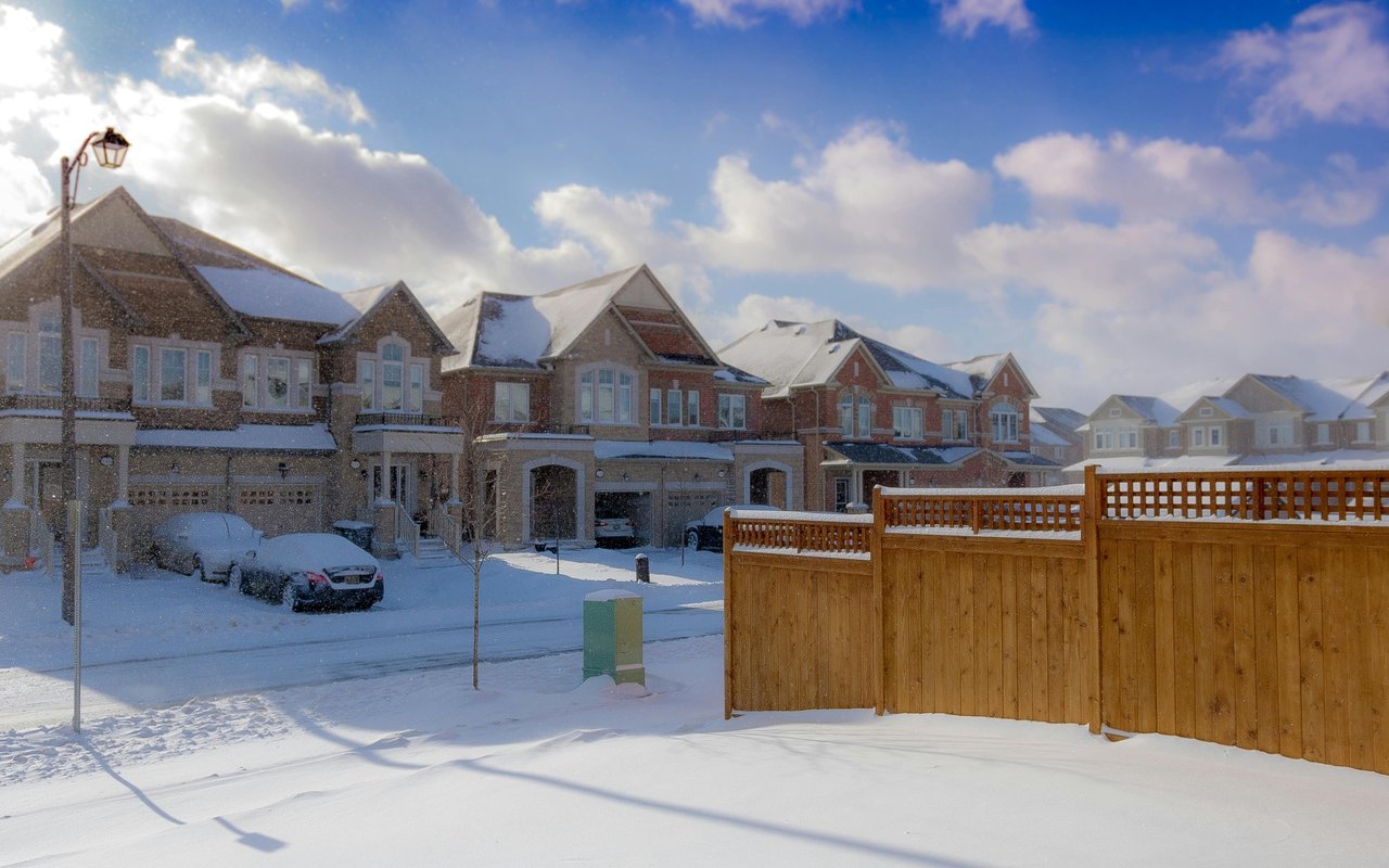 Get Your Home Ready for The Cold Winter with Our Fall Maintenance Checklist