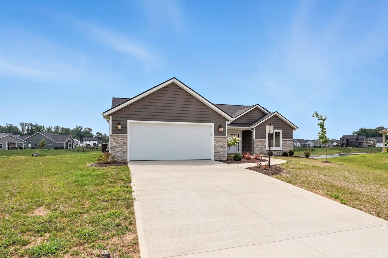17155 Carrollton Ct