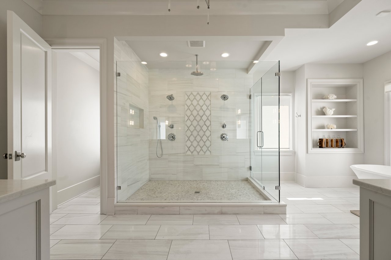  10160 Cedar Ridge Drive