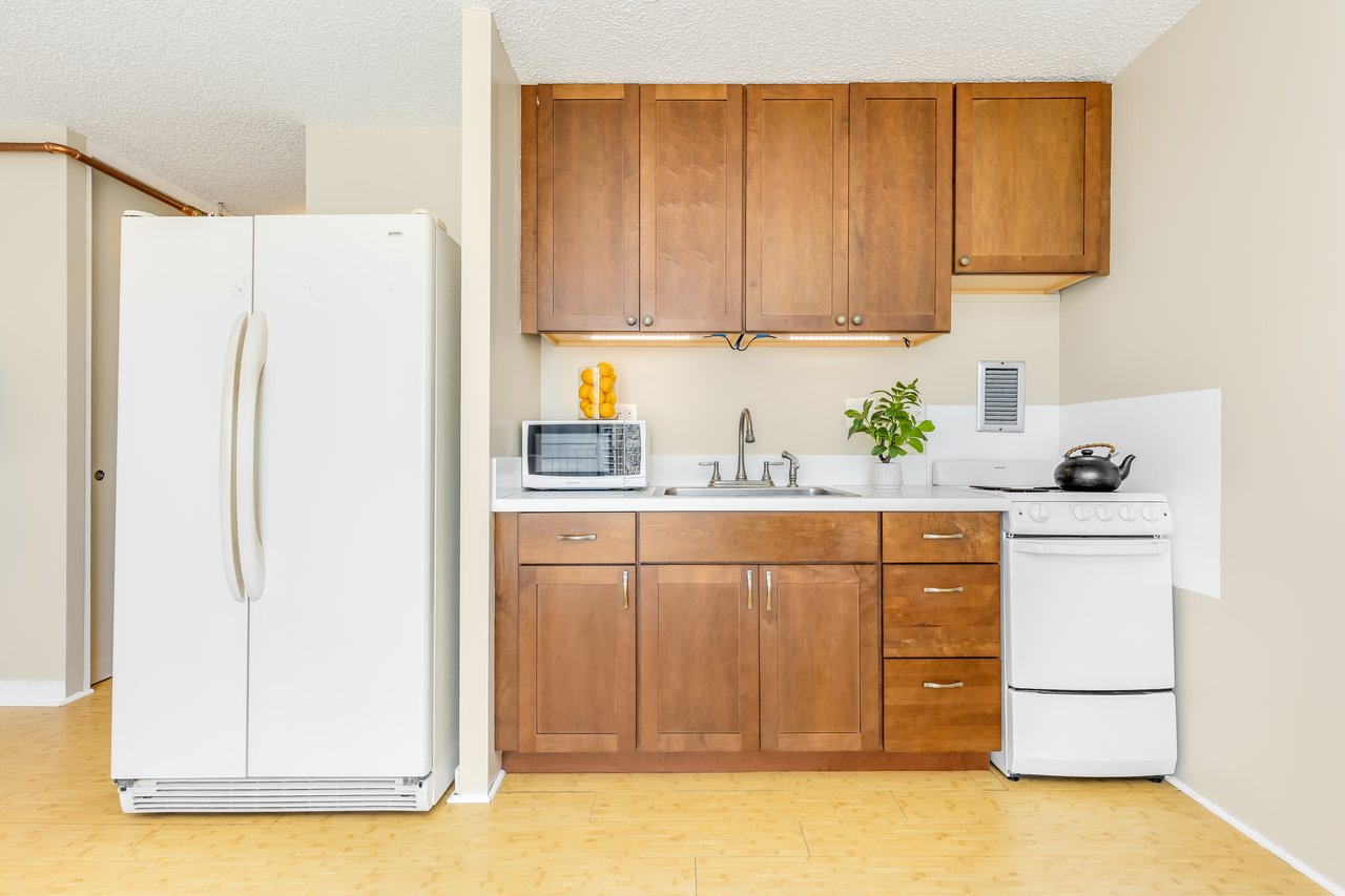 1650 Kanunu Street Unit #901