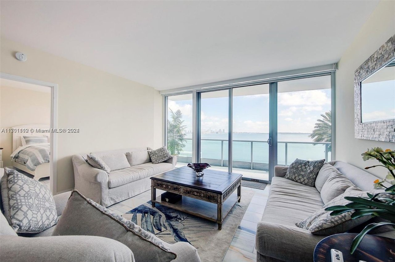 1331 Brickell Bay Dr, #903