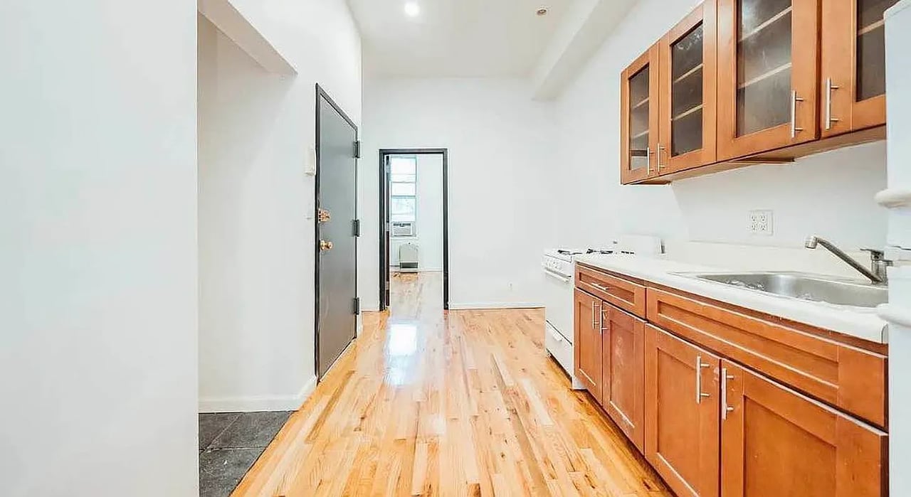 169 Troutman St 2L
