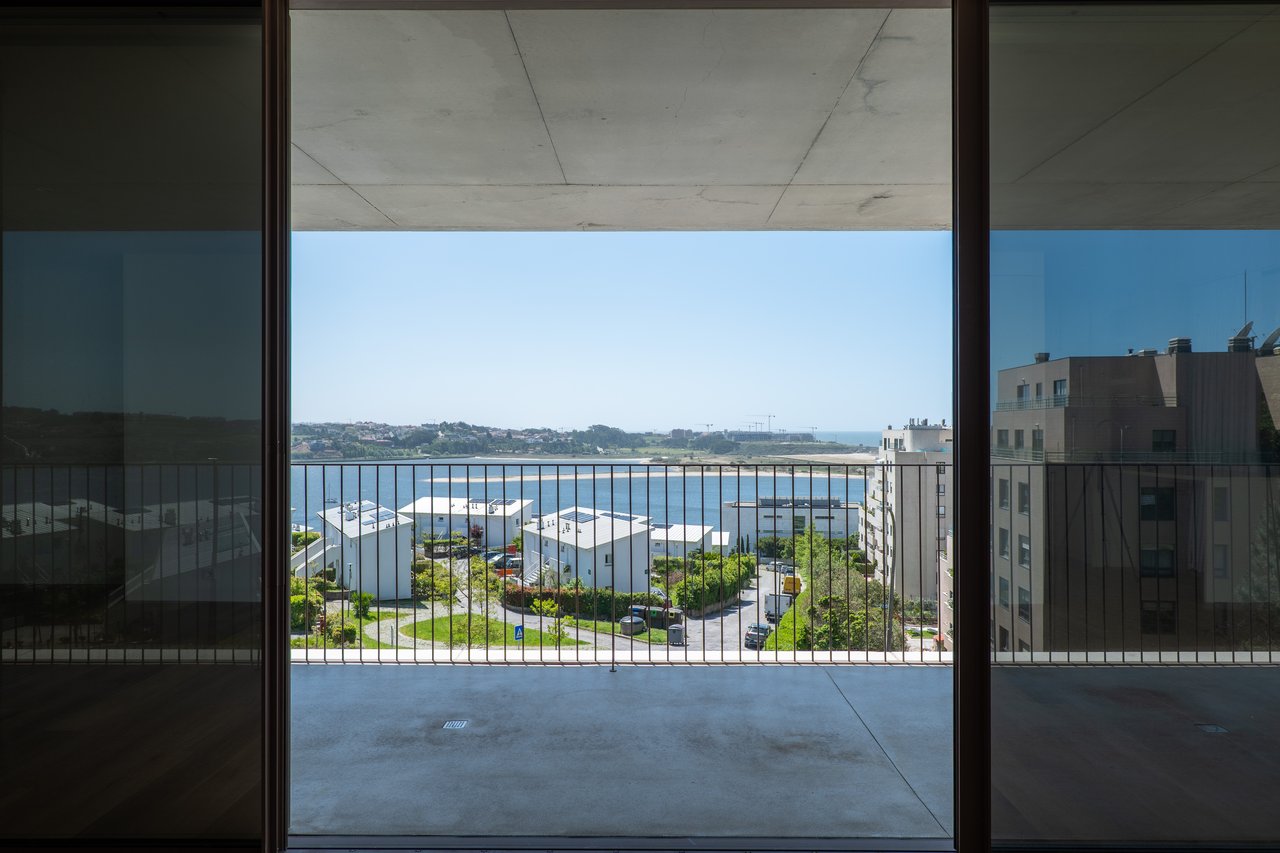 3-Bedroom Apartment with Panoramic Ocean & River Views in the iconic Foz do Douro's New Landmark - Miramar Tower 