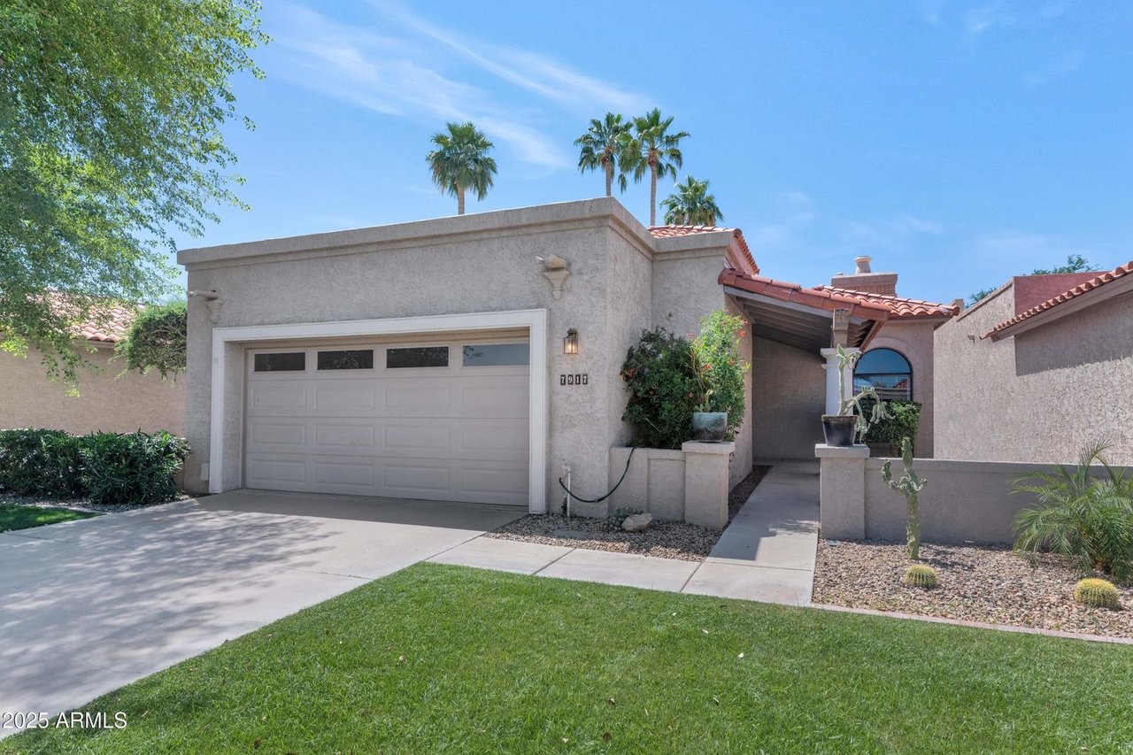7917 E Cactus Wren Rd