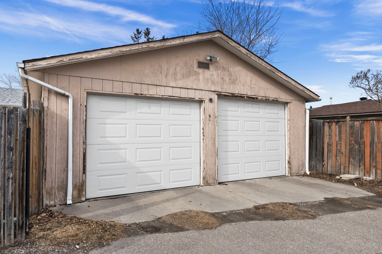 370 Maitland Hill NE