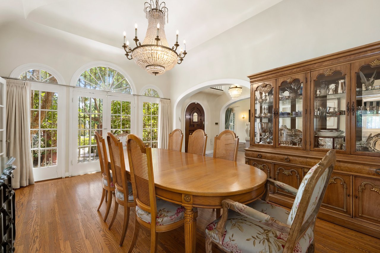 Hancock Park Exclusive Off-Market