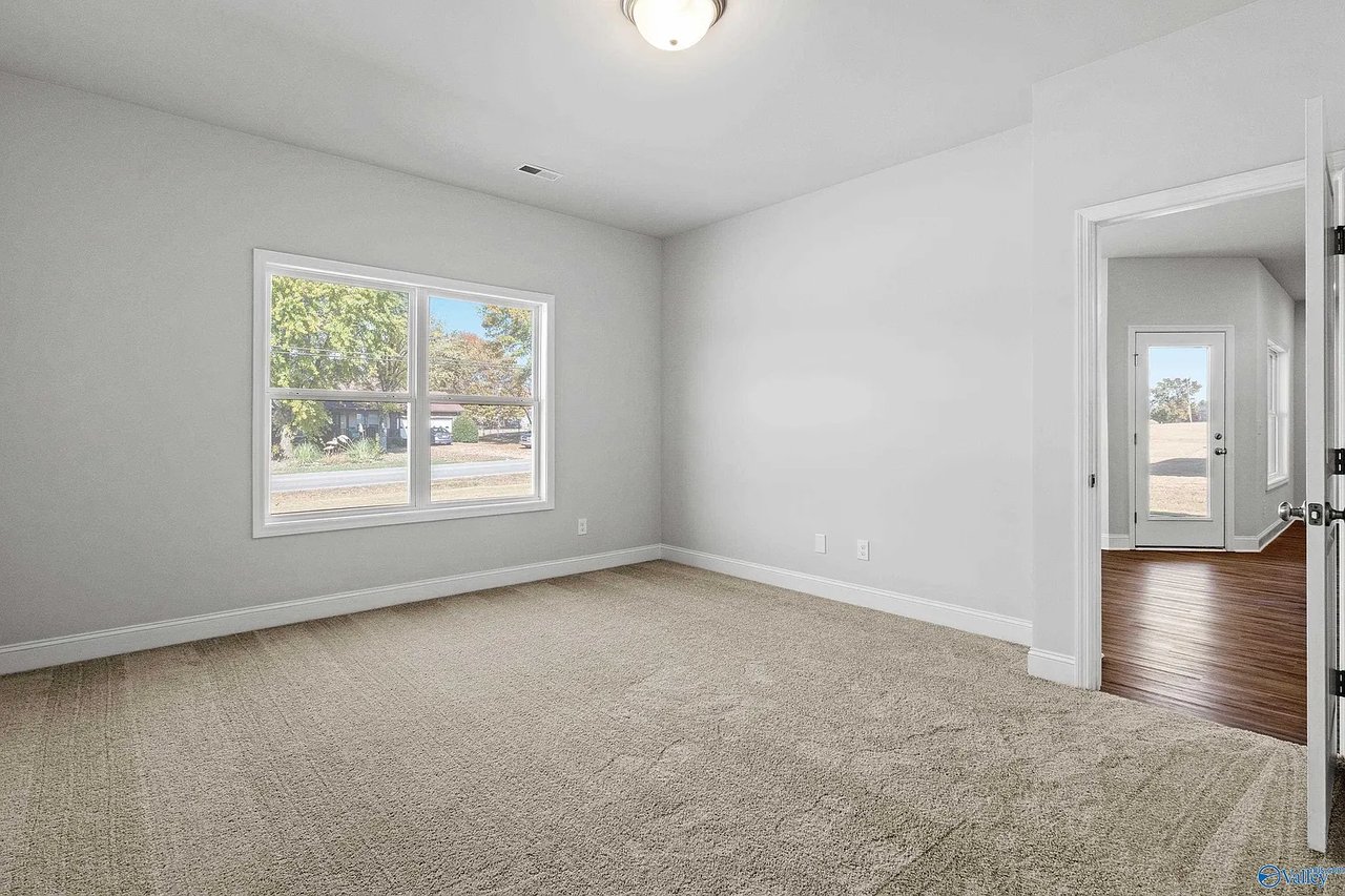 155 Cherry Laurel Dr